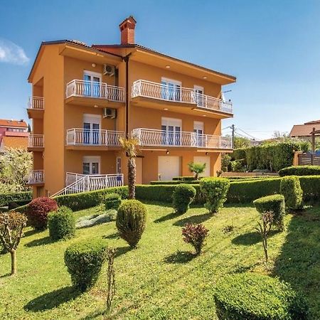 Апартаменты Apartman Viskovo-Opatija 4* Экстерьер фото