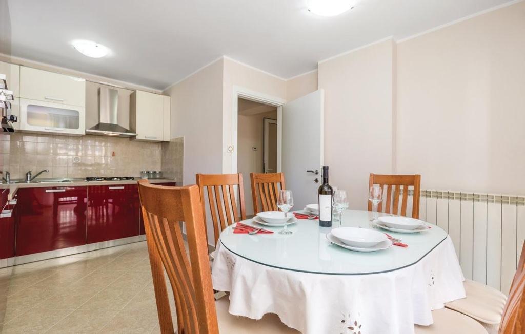 Апартаменты Apartman Viskovo-Opatija 4* Экстерьер фото